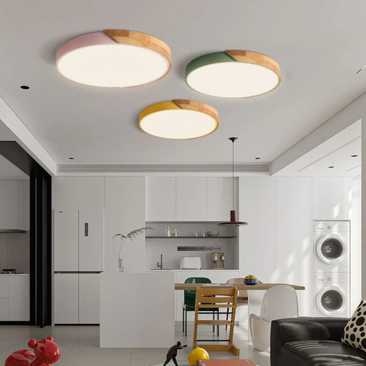 Delos – skandynawska drewniana lampa sufitowa LED